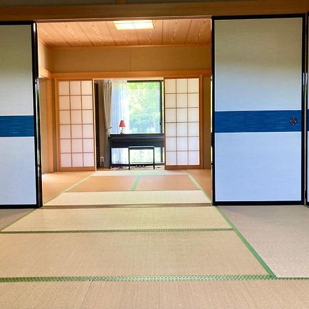 富士の樱house 宝栄 Villa Fujikawaguchiko Ngoại thất bức ảnh