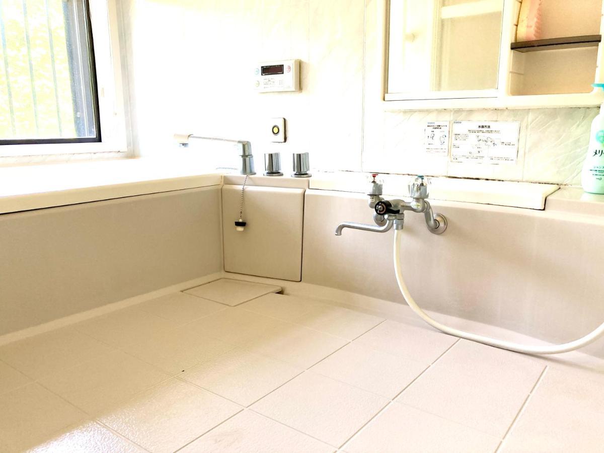 富士の樱house 宝栄 Villa Fujikawaguchiko Ngoại thất bức ảnh